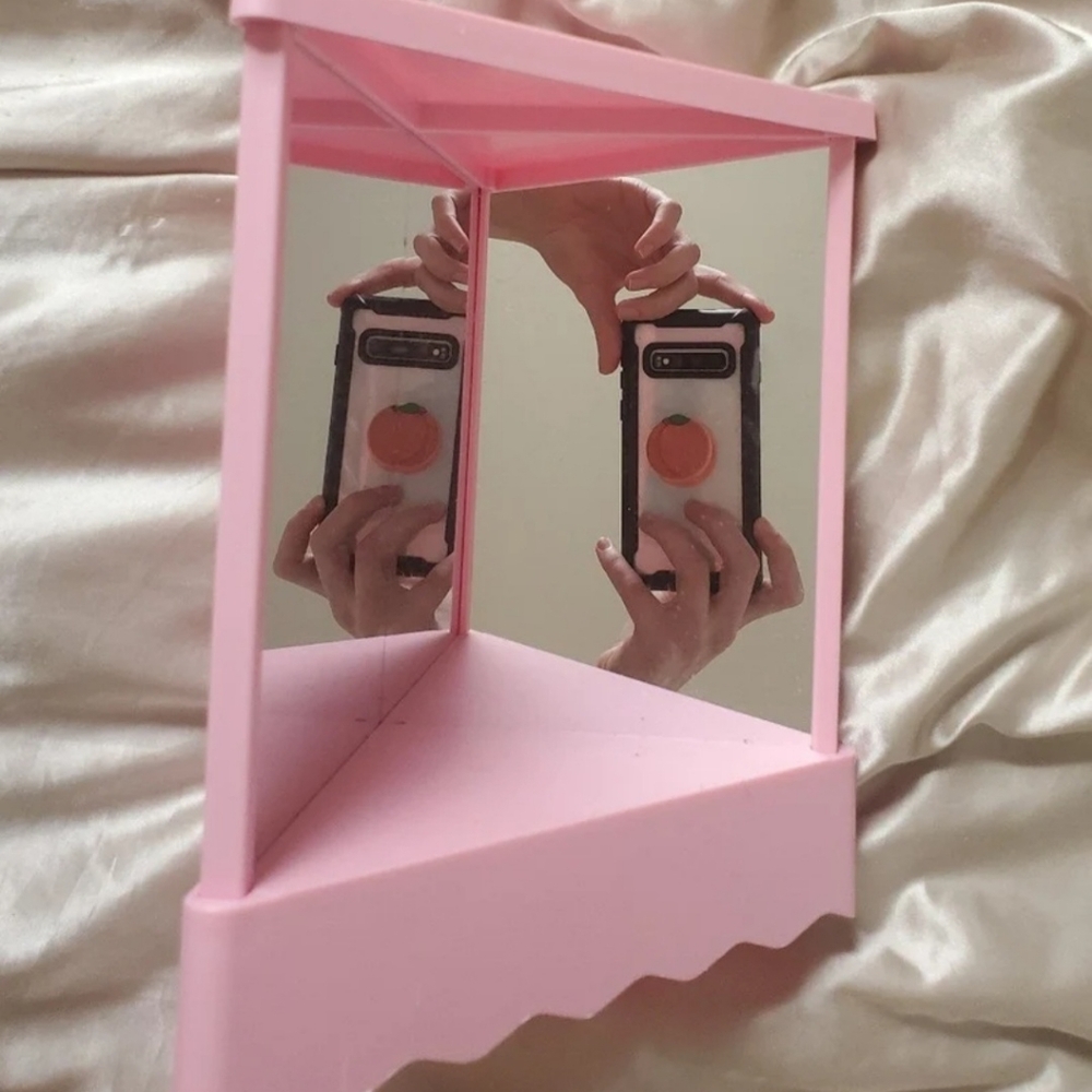 True Mirror